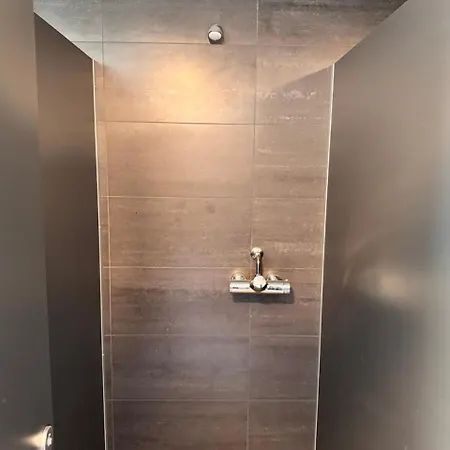 Δωμάτια σε οικογενειακή κατοικία Mc Monti Nord *