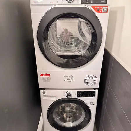 Δωμάτια σε οικογενειακή κατοικία Mc Monti Nord Κολωνία