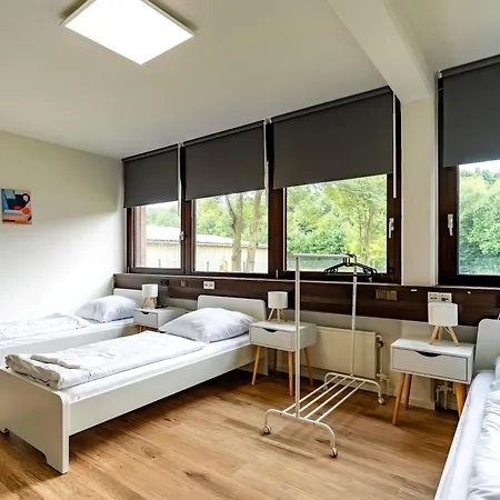 Mc Monti Nord Homestay Cologne